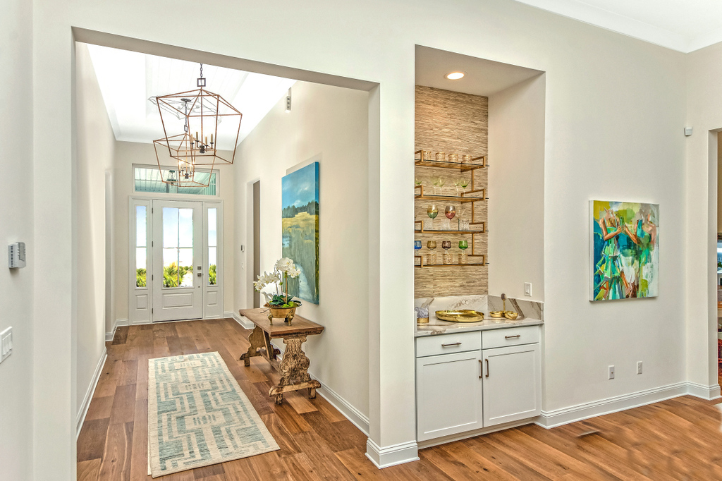 Riverside Homes entryway and minibar.