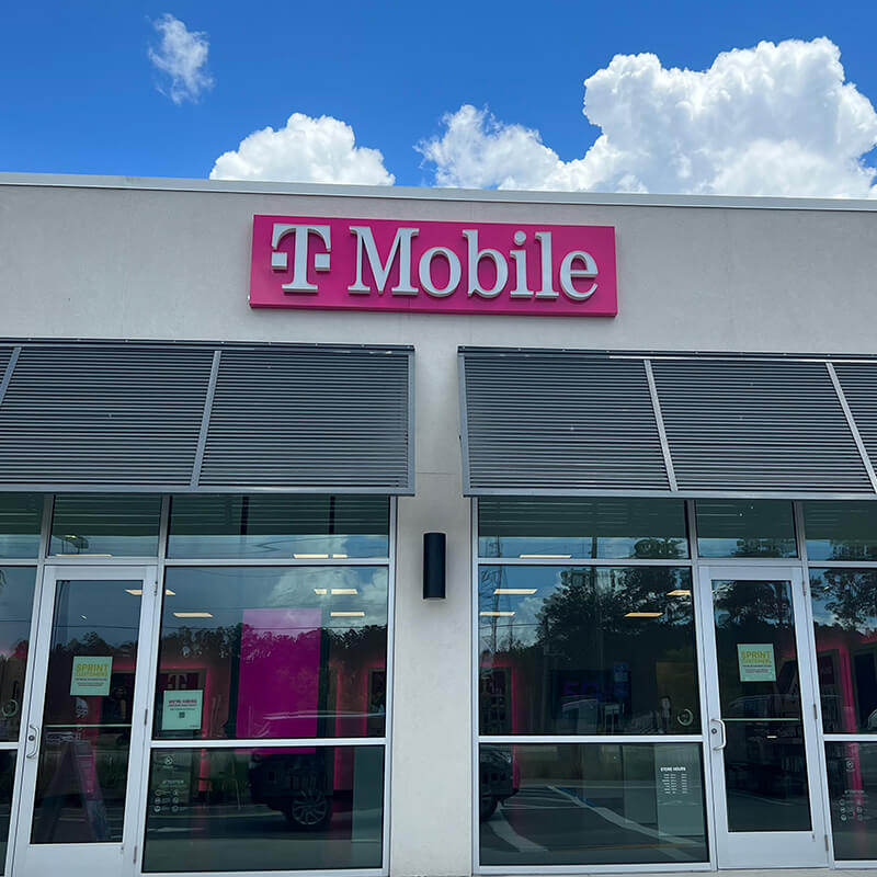 Exterior of T-Mobile store in Wildlight.